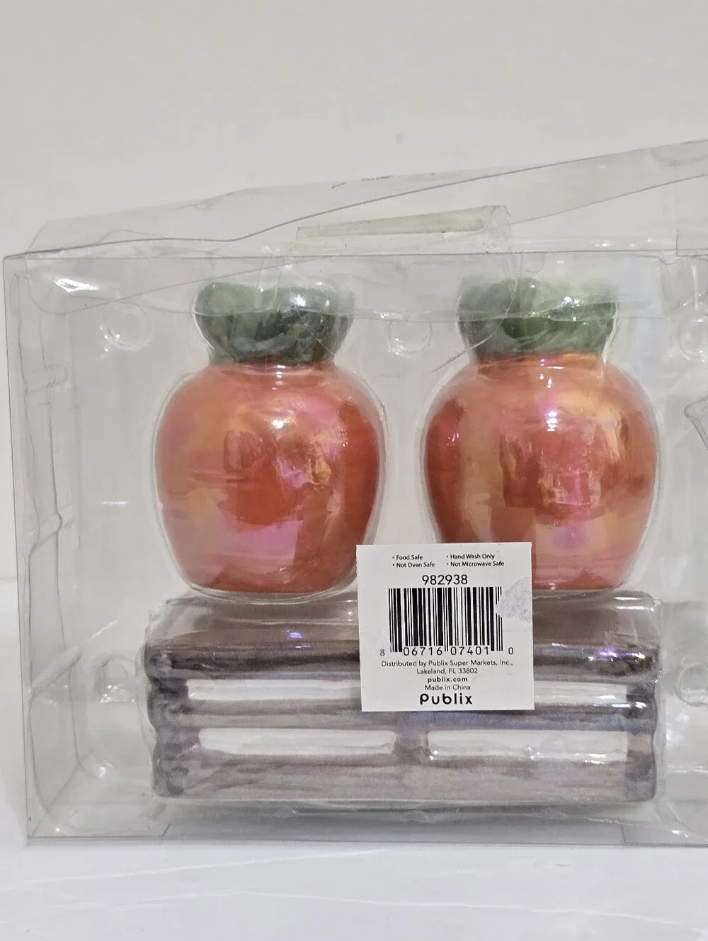 y2k PUBLIX Ceramic Salt Pepper Carrots Shaker w/Holder  Iridescent Orange Easter